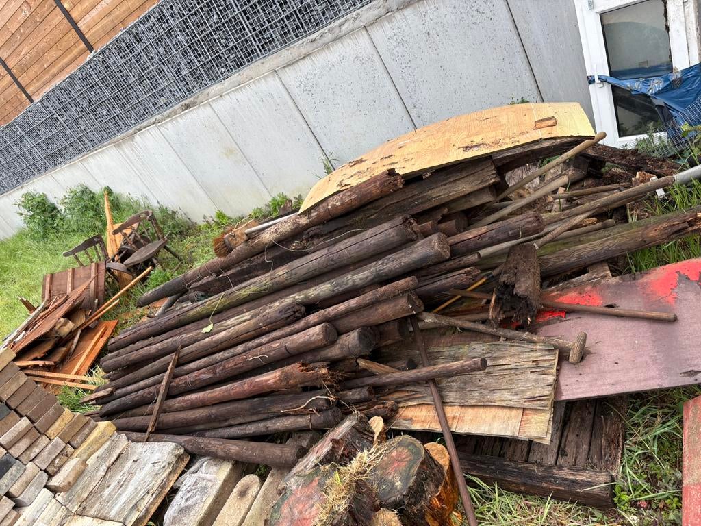Dringend gratis af te halen hout alles in 1 keer meenemen, Doe-het-zelf en Bouw, Ophalen, Gebruikt