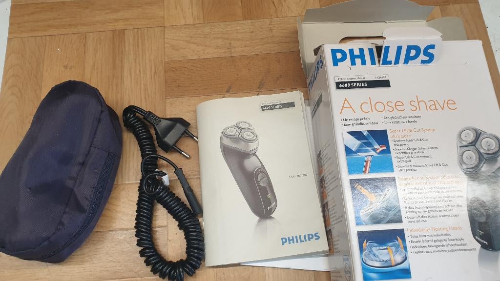 jw1401: recente philips scheerapparaat model : HQ6695, Enlèvement ou Envoi, Comme neuf, Rasage ou Épilation