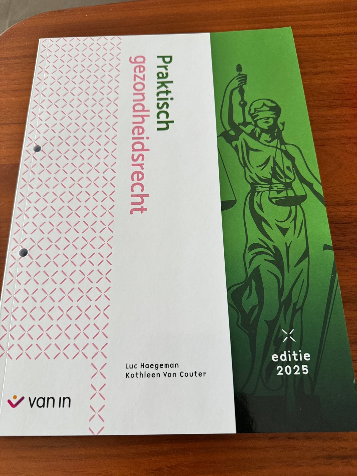 Studieboek Praktisch gezondheidsrecht editie 2025, Ophalen of Verzenden, Nieuw, Hoger Onderwijs