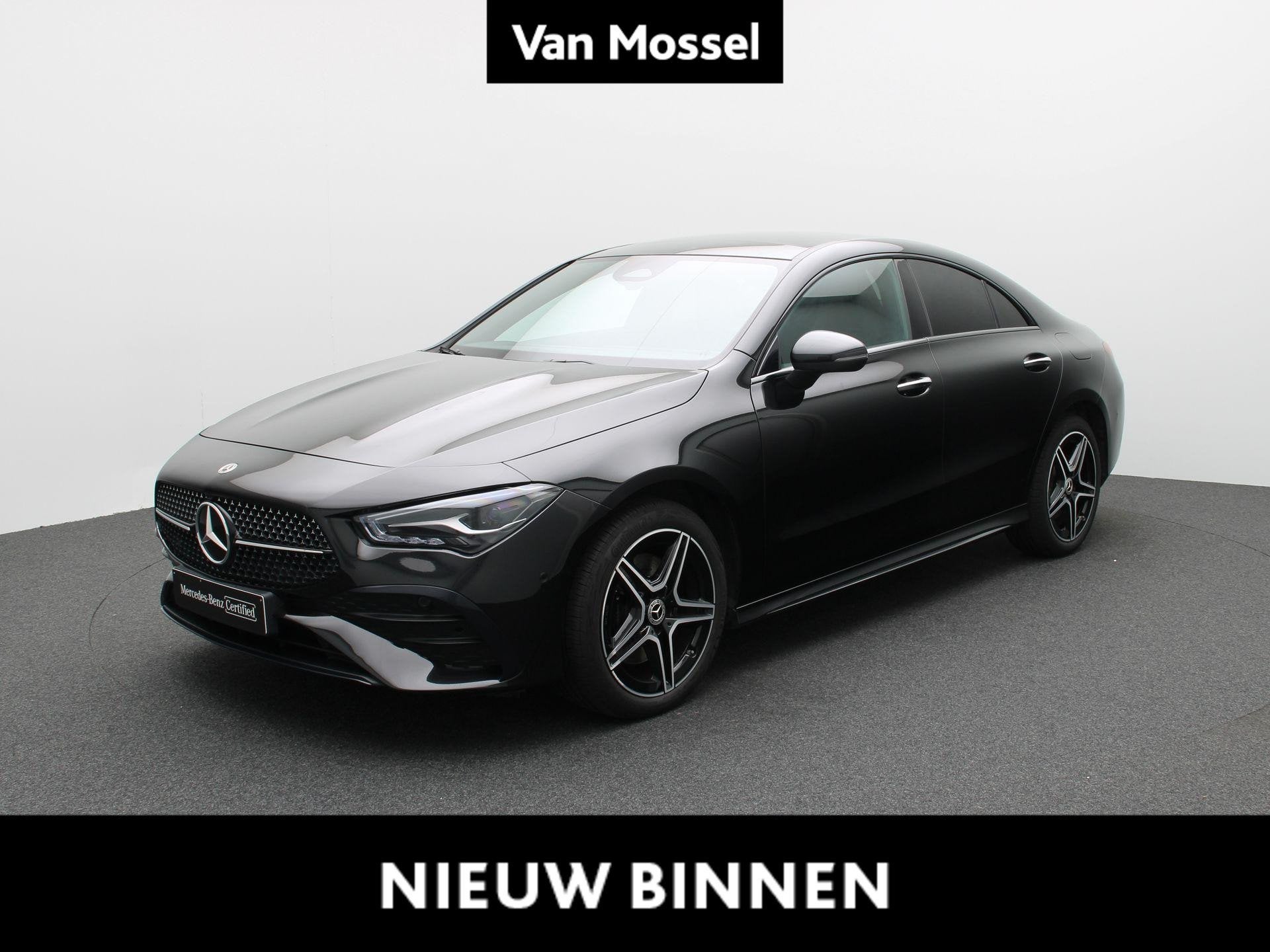 Mercedes-Benz CLA-Klasse 250 e Coupé AMG Line + CARPLAY + P, Autos, Achat, 139 g/km, 4 portes, Entreprise