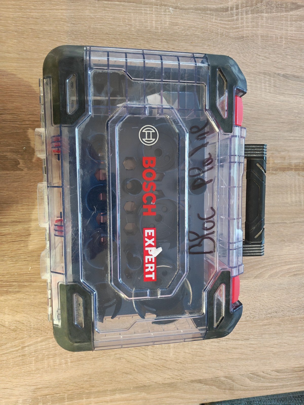 Coffret bosch, Enlèvement