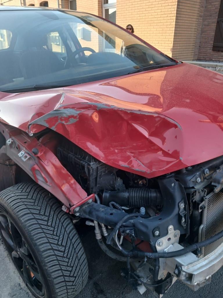 Voiture accidenté, Autos : Divers, Voitures accidentées, Rouge, Enlèvement ou Envoi, Boîte manuelle, Opel