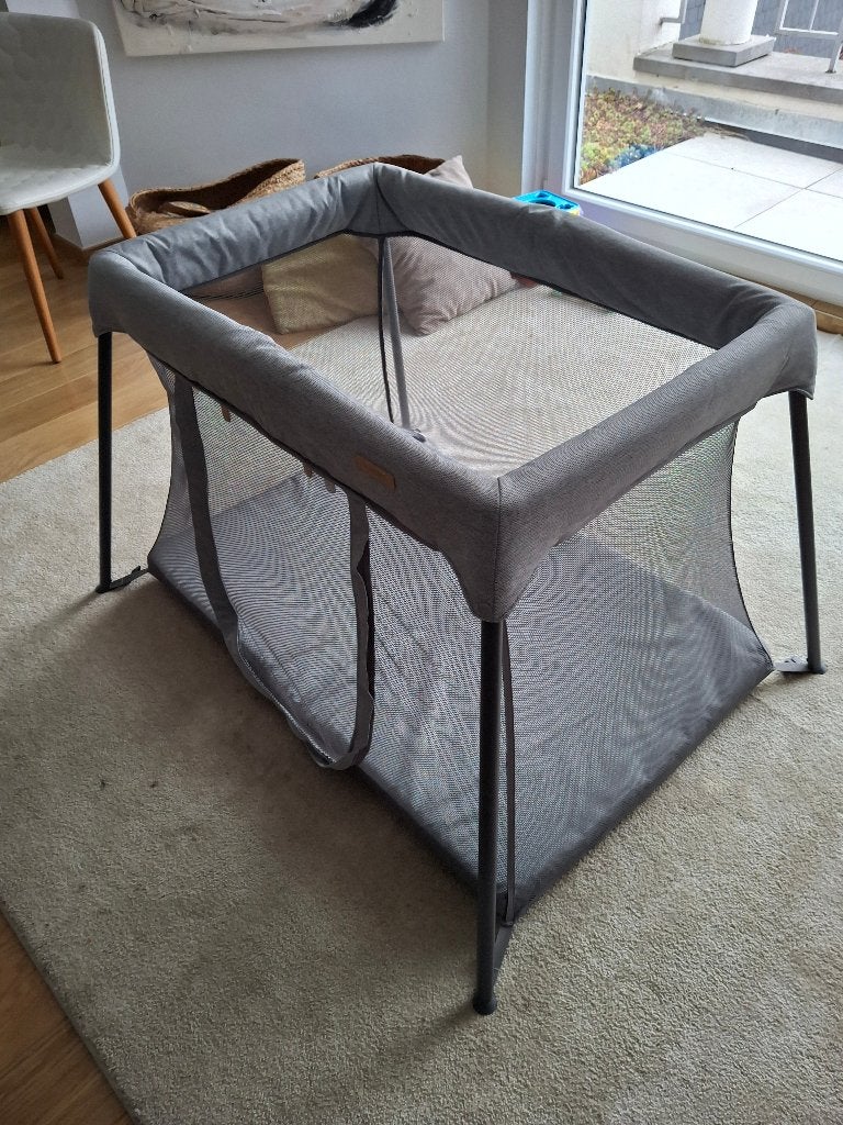 Paraplubed Noukies met matras, Ophalen, Zo goed als nieuw, Ledikant