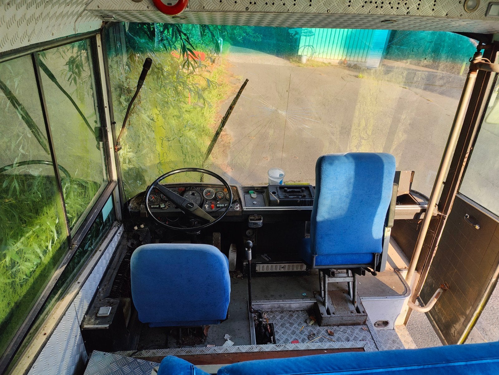 Neoplan bus/camper 1975, Achterwielaandrijving, Te koop, Groen, Handgeschakeld