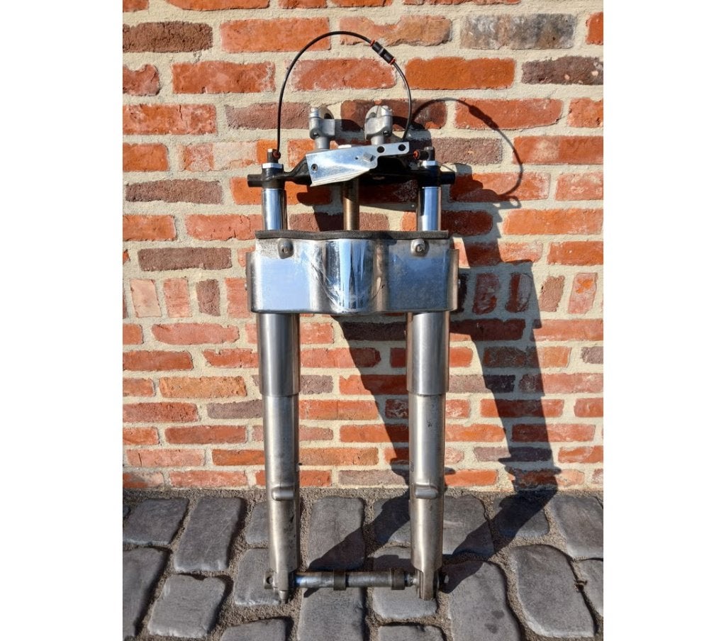 Voorvork van harley touring, Motoren, Ophalen