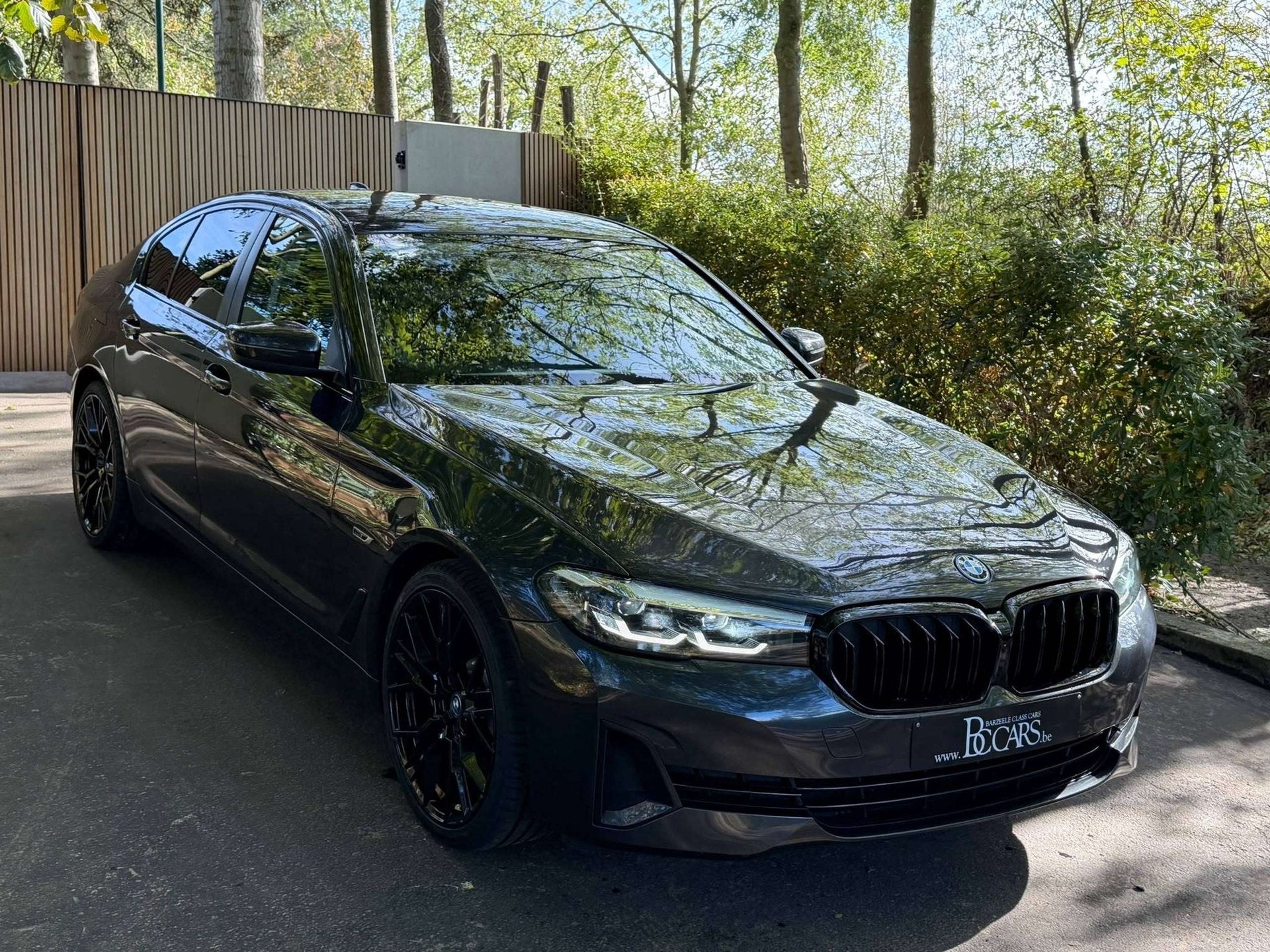 BMW 530 530eA Led-Prof-Cockpit Pro-Comfort Zetels-Verw-Cam-2, Automaat, 4 cilinders, Zwart, Plug-in hybride