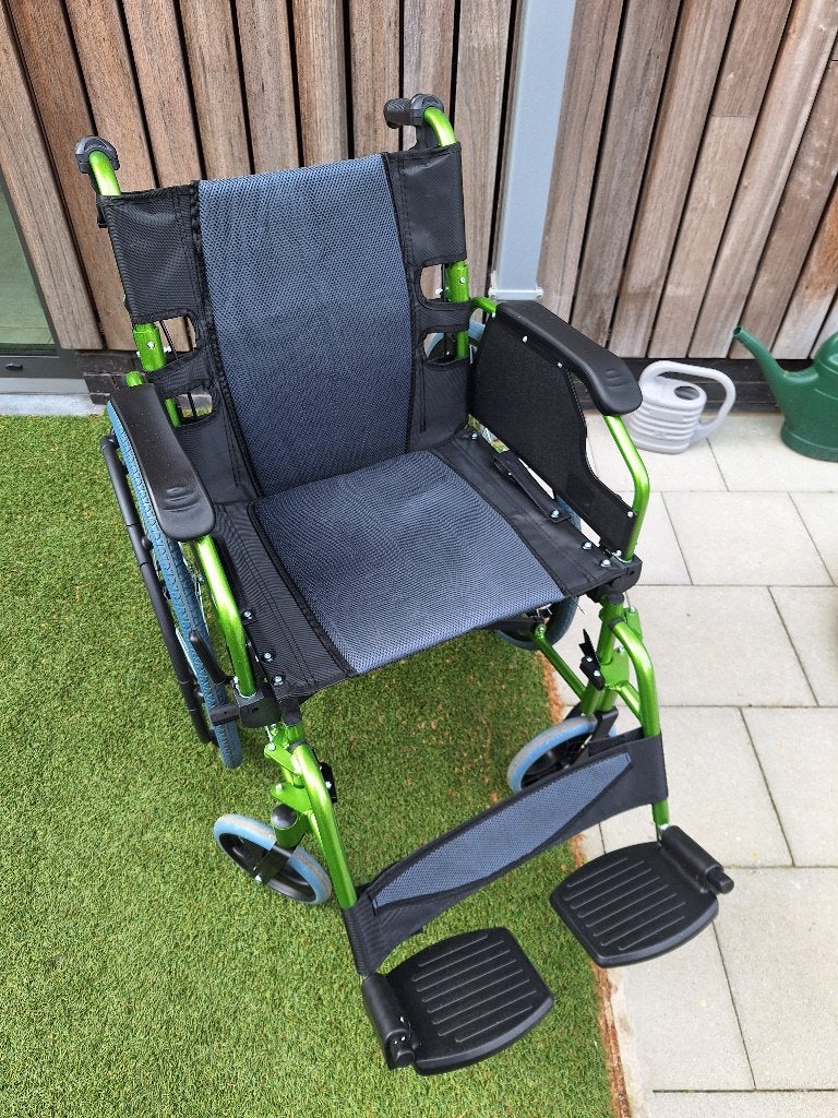 nieuwe rolstoel, Divers, Chaises roulantes, Enlèvement, Pliant, Neuf, Fauteuil roulant à pousser