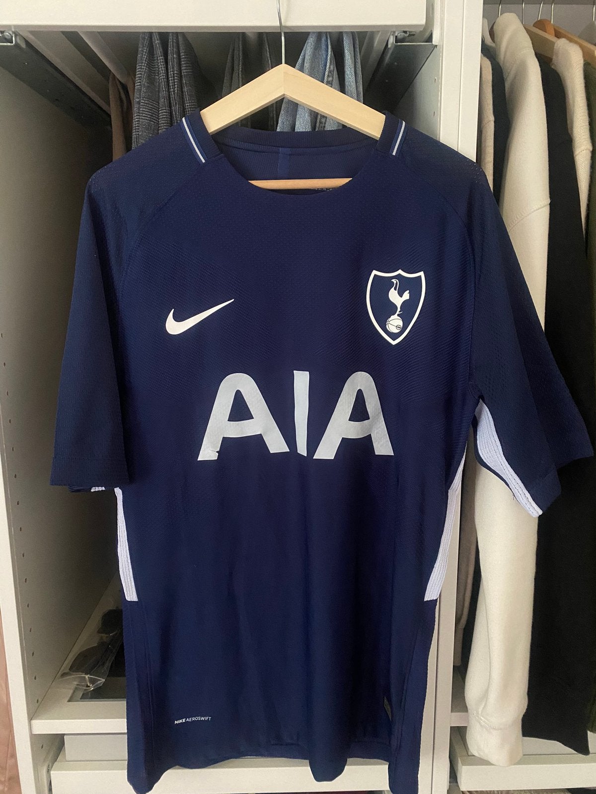 Voetbalshirt Tottenham, Verzamelen, Sportartikelen en Voetbal, Verzenden, Gebruikt