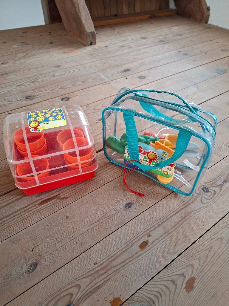 plastic tuinset voor kinderen, Ophalen, Zo goed als nieuw