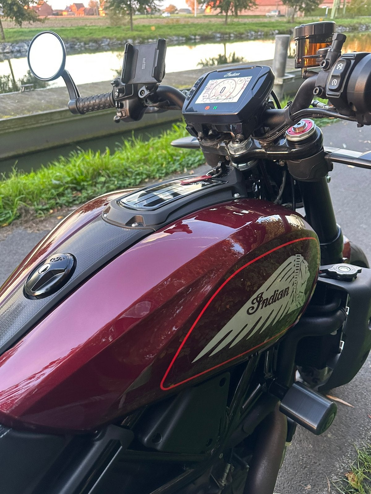 ️Indian FTR S 1200 à vendre️, Occasion, Plus de 35 kW, 2 cylindres, Amortisseurs réglables électroniquement