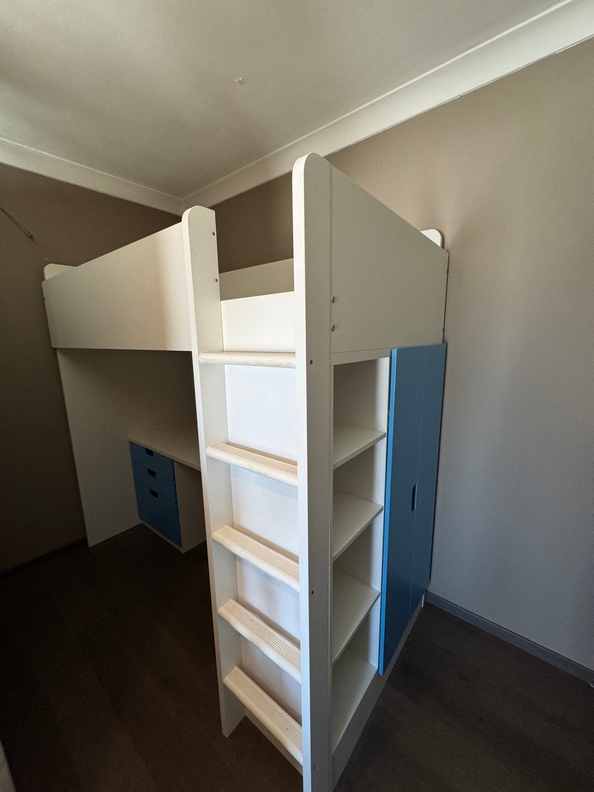Hoogslaper met bureau - ikea, Kinderen en Baby's, Ophalen, Zo goed als nieuw, Hoogslaper