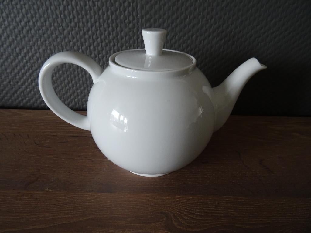 Theepot wit Arzberg  fijn  porselein Germany, Enlèvement ou Envoi