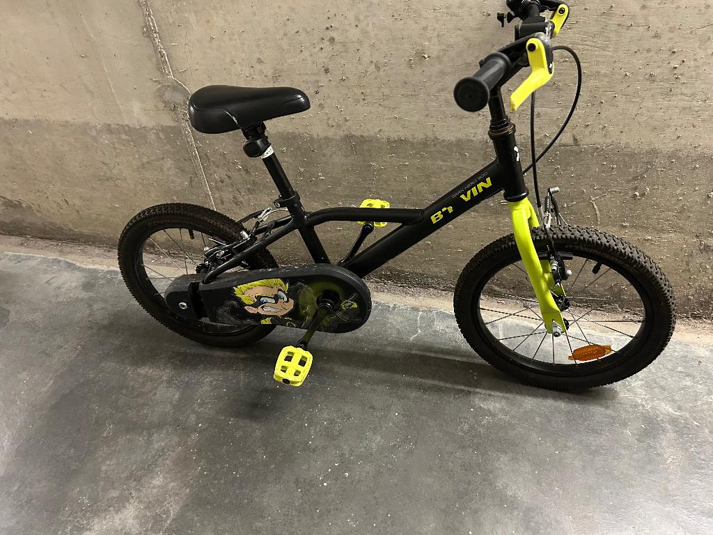 Btwin Kinderfiets 16 inch 4-6 jaar, Ophalen, Velgrem, B-twin, Zijwieltjes