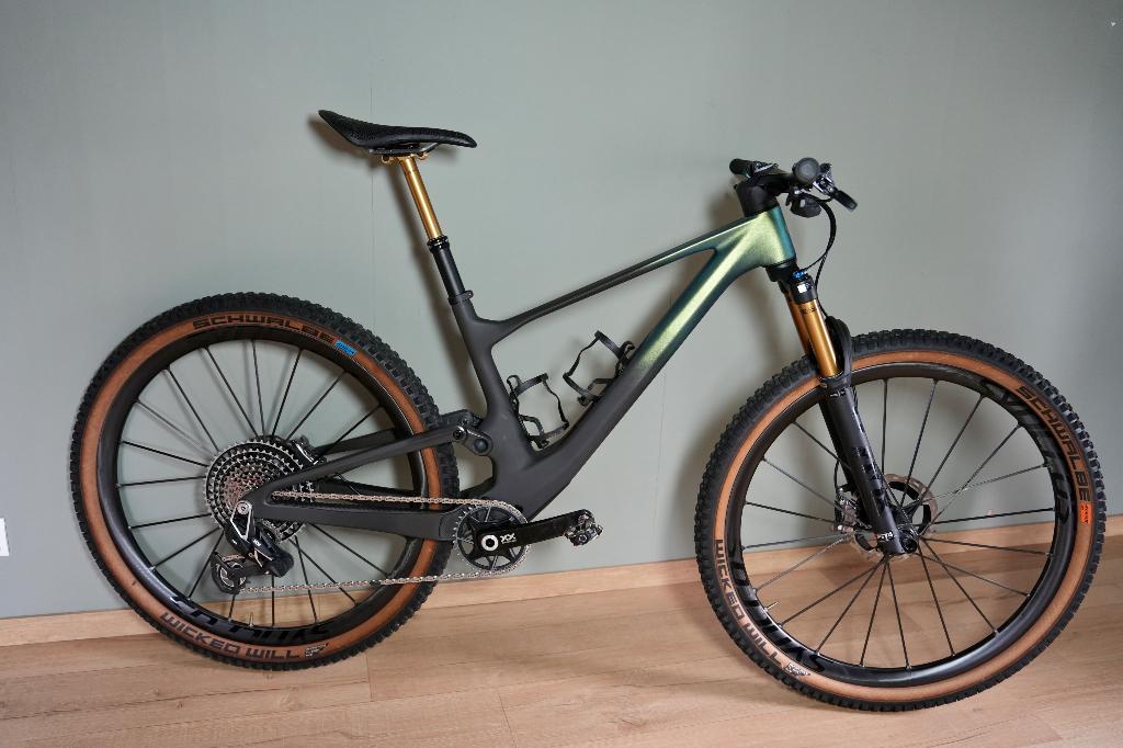 Scott Spark 900 ultimate TR 2025, Vélos & Vélomoteurs, Autres marques, 49 à 53 cm, Comme neuf, Enlèvement