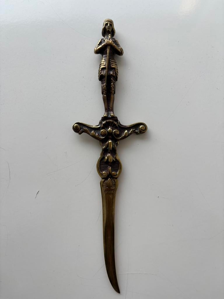 Couteau a papier de Dinant en laiton, Antiek en Kunst, Ophalen of Verzenden