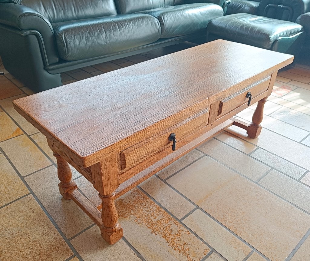 Massief eiken salontafel met lades – landelijk & robuust, Huis en Inrichting, Ophalen, Minder dan 50 cm, Gebruikt, 100 tot 150 cm