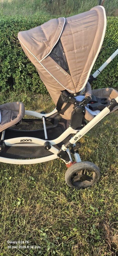 Kwaliteits buggy ZOOM ABC design, Enfants & Bébés, Buggys, Comme neuf, Autres marques, Modèle duo, Protection de pluie, Dossier réglable