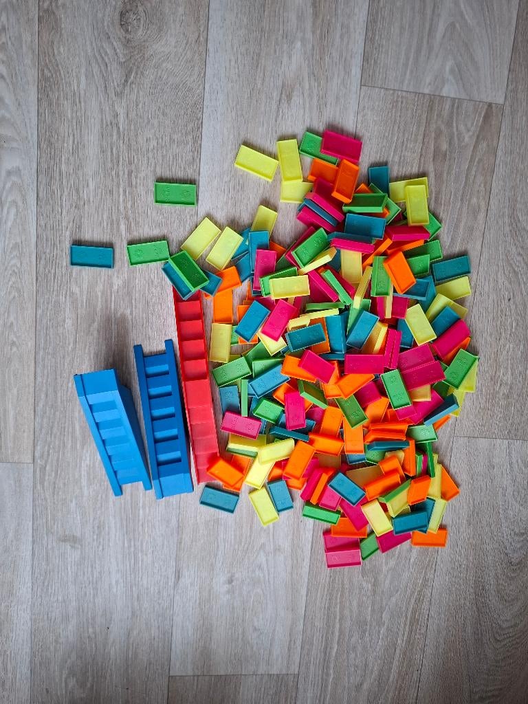 Domino blokken, Ophalen