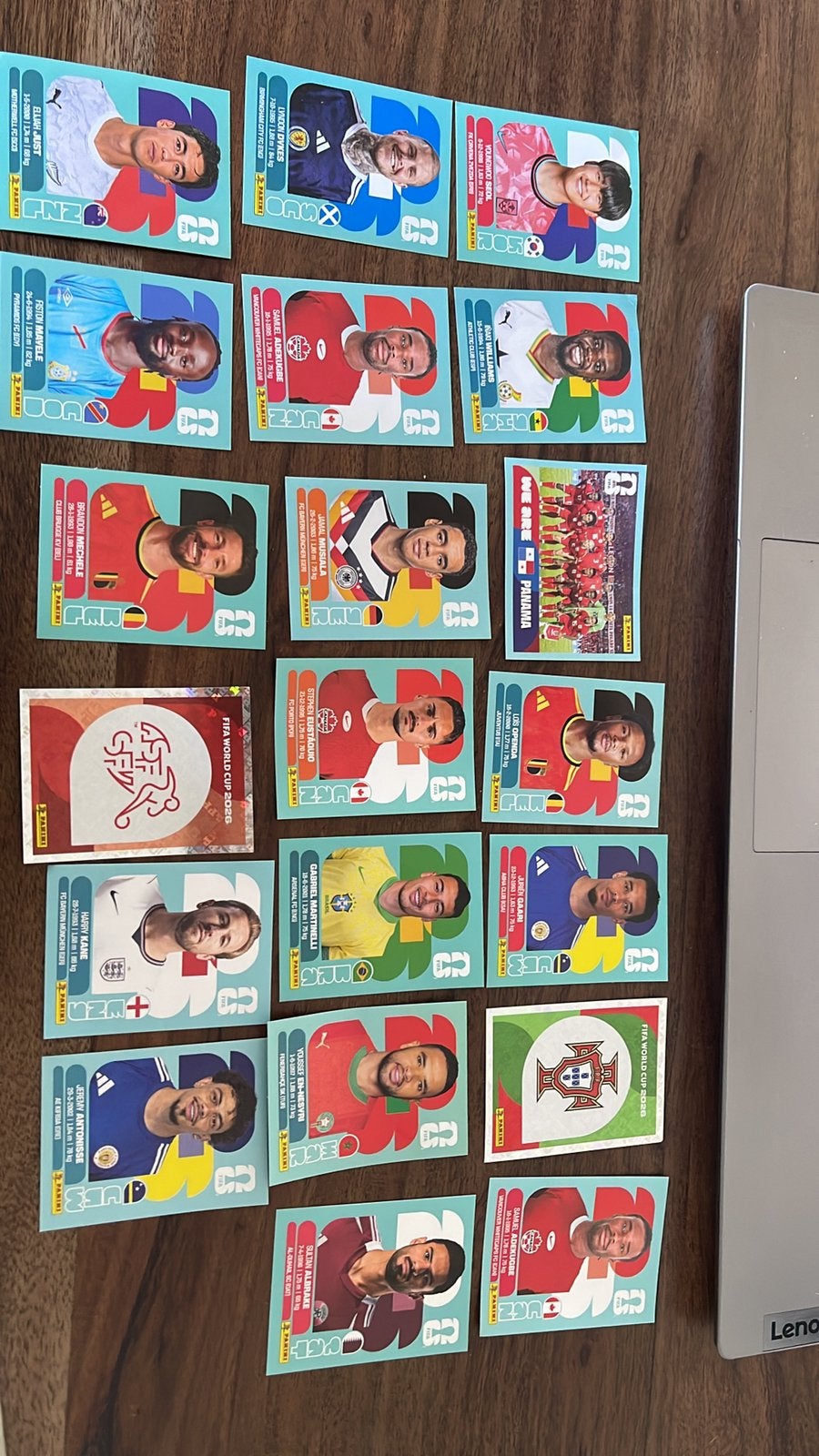 Panini World cup 2026, Enlèvement, Comme neuf