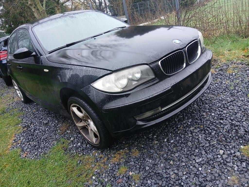 Bmw série 118d e87 en pièces détachées Plusieurs couleurs, BMW