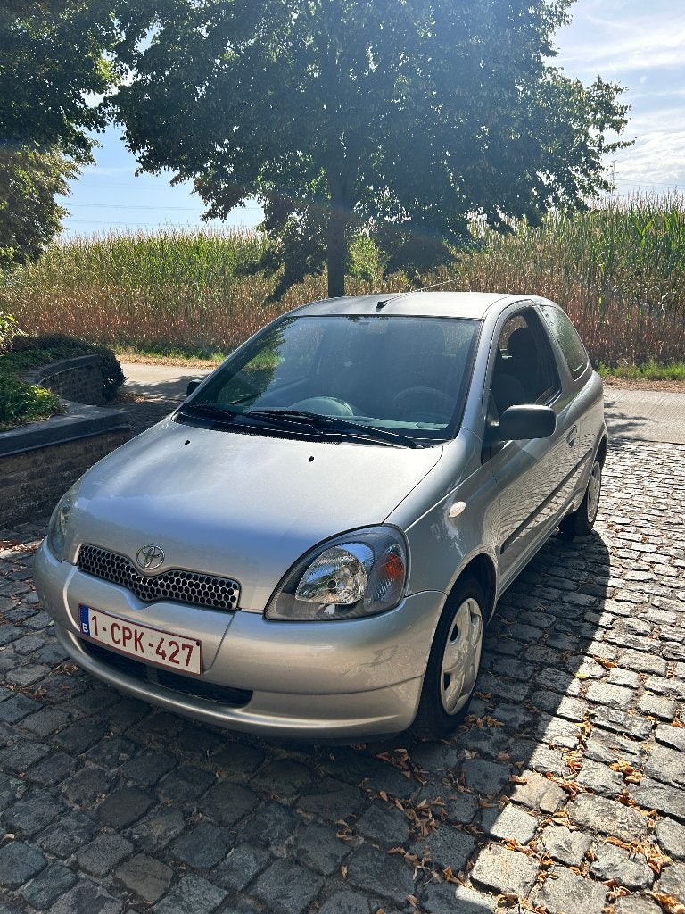 TOYOTA YARIS 1.3 VVT-i Automatique Euro4 Essence, Argent ou Gris, Achat, 1300 cm³, 5 places