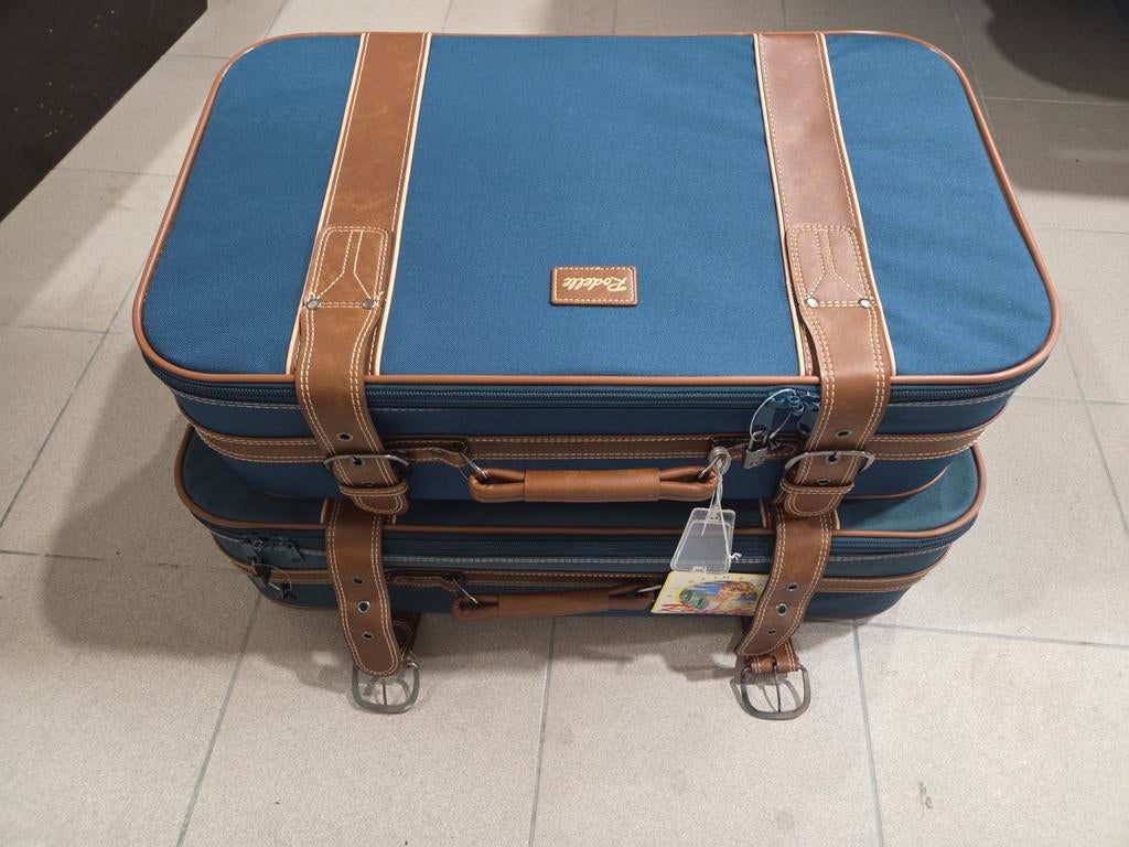 Lot de 2 valises neuves Rodelle, Bijoux, Sacs & Beauté, Valises, Enlèvement, Neuf, Roulettes