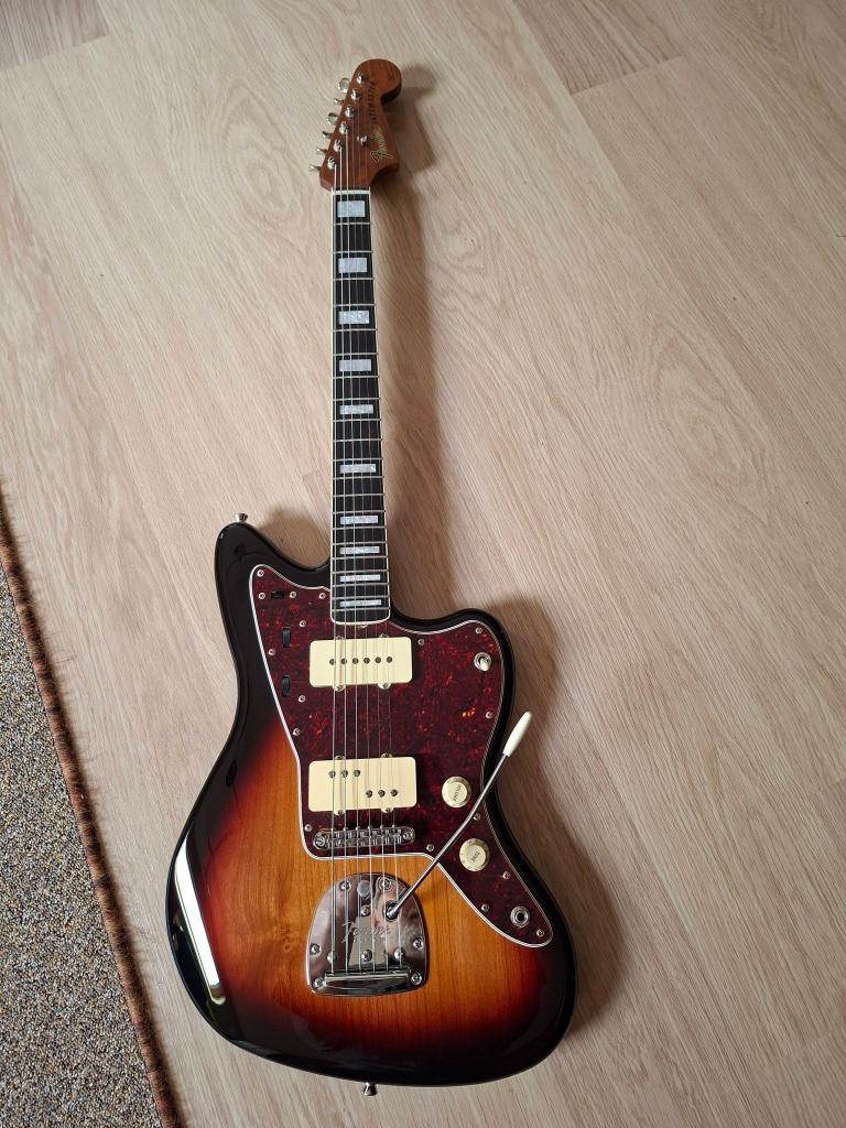 Fender Vintera 60's Jazzmaster, Ophalen, Zo goed als nieuw, Solid body, Fender