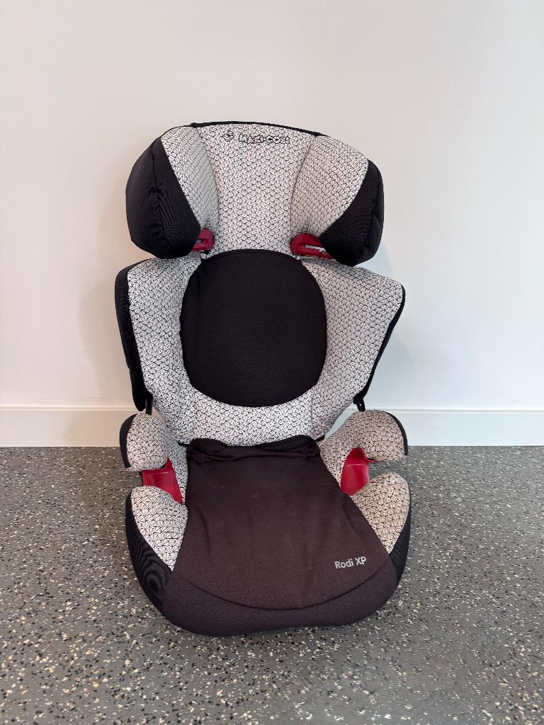 Maxi Cosi Rodi XP, Kinderen en Baby's, Autostoeltjes, Ophalen, 15 t/m 36 kg, Gebruikt, Autogordel