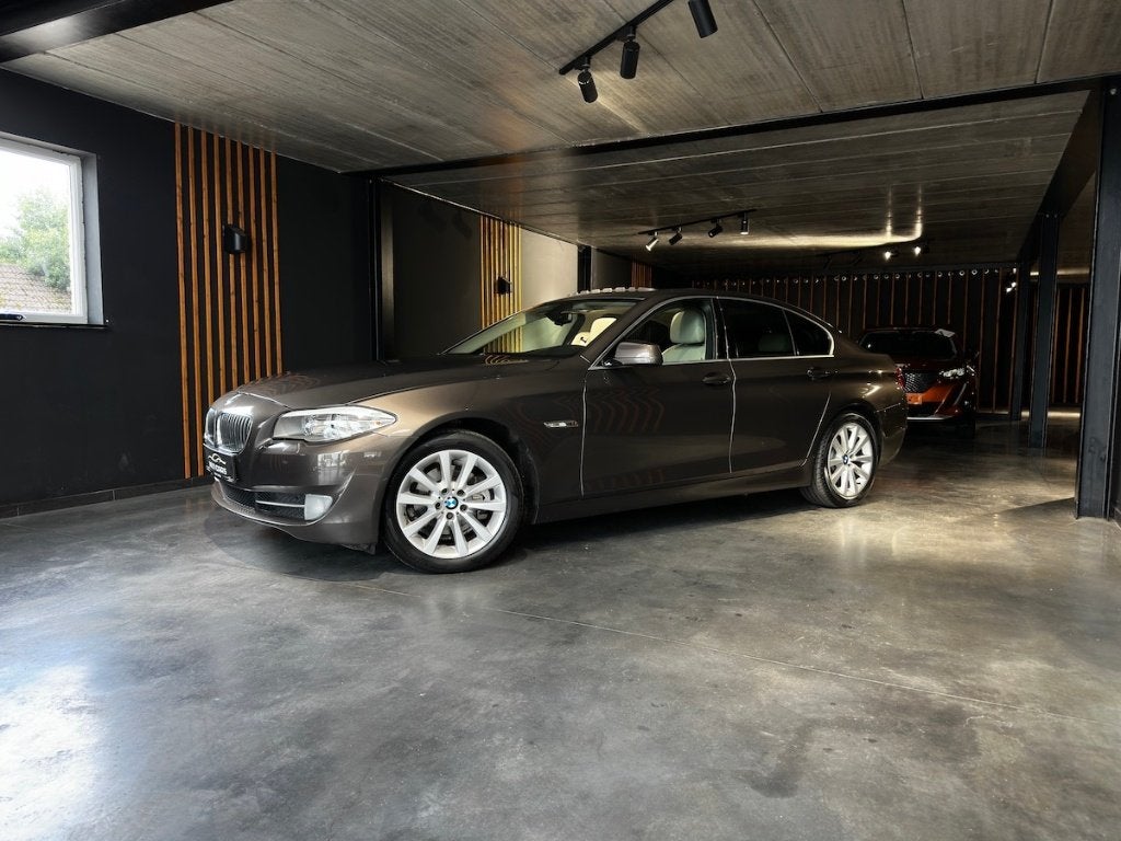 BMW 520i | BT | Radio | Navi | Pano | Capteurs | ..., Autos, BMW, Cuir, Euro 5, Beige, Entreprise