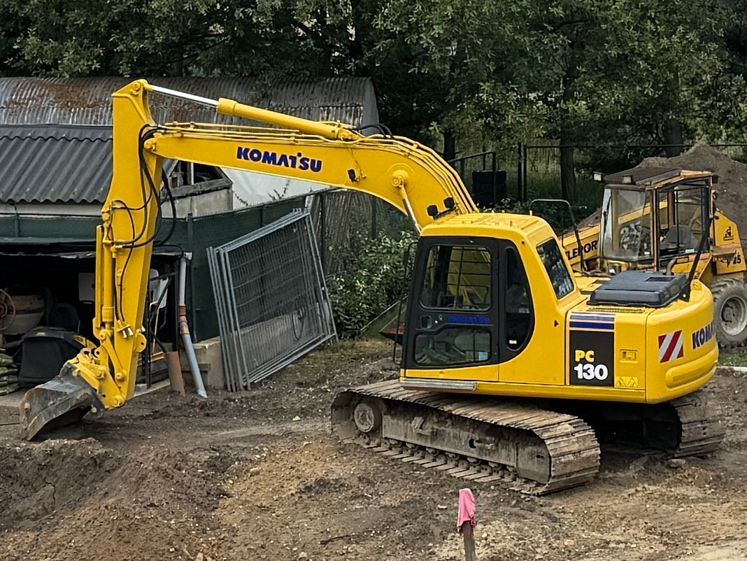 Privé : grue Komatsu de 13 tonnes 5600h !, Enlèvement, Grue