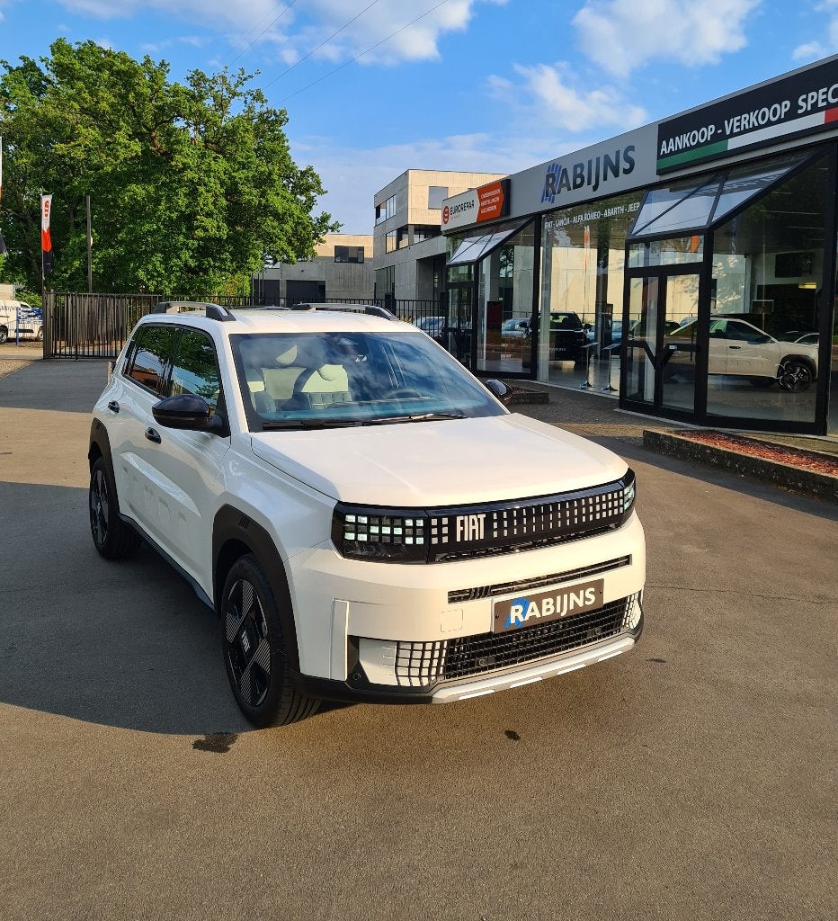 FIAT GRANDE PANDA, Autos, Achat, Euro 6, Réception radio numérique, Entretenue par le concessionnaire