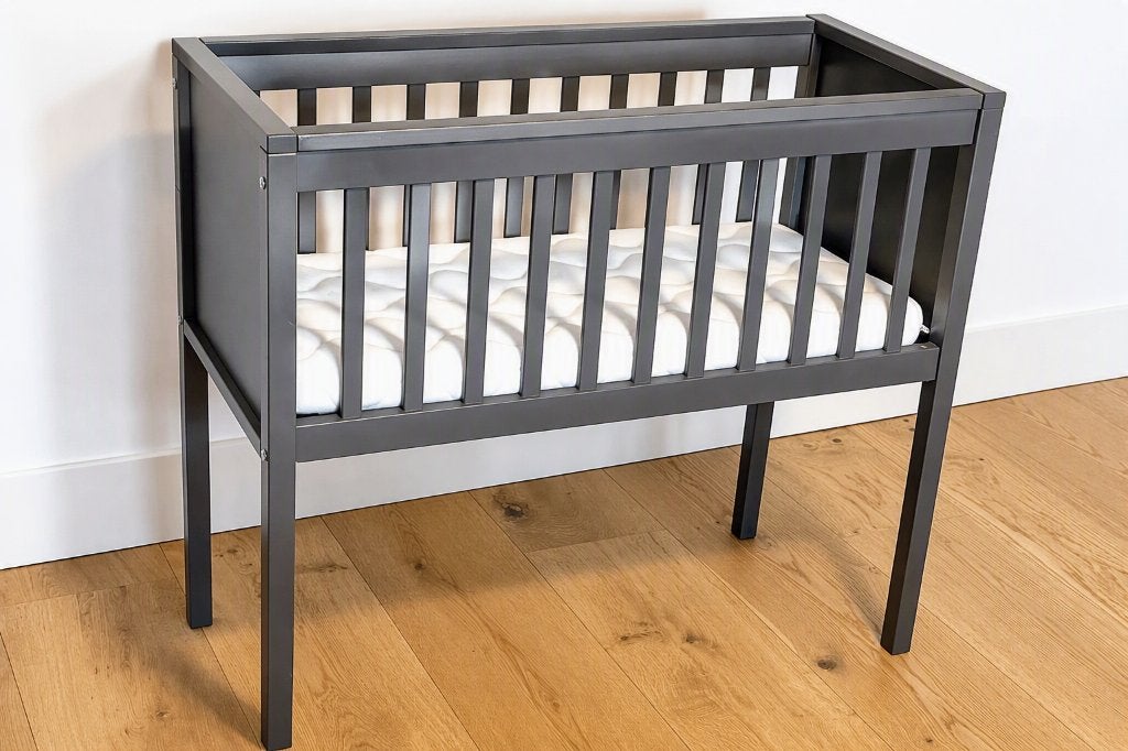 Berceau bébé en bois gris avec matelas, Enlèvement, Utilisé, Berceau