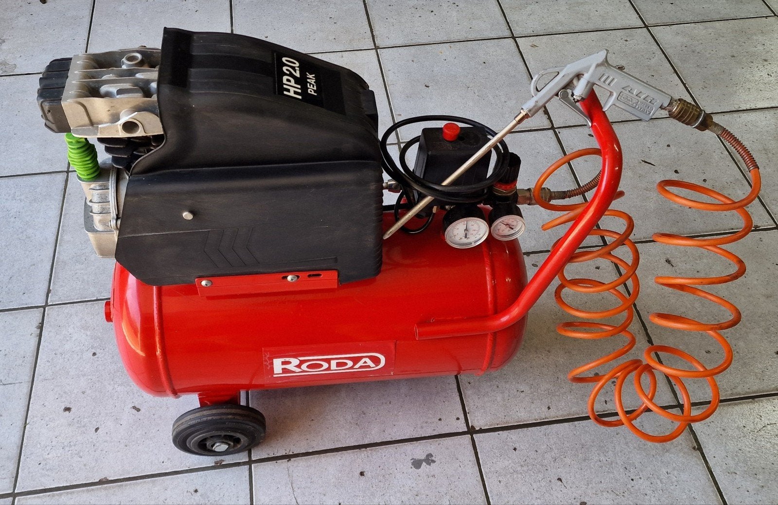 Compressor Roda, Doe-het-zelf en Bouw, Ophalen