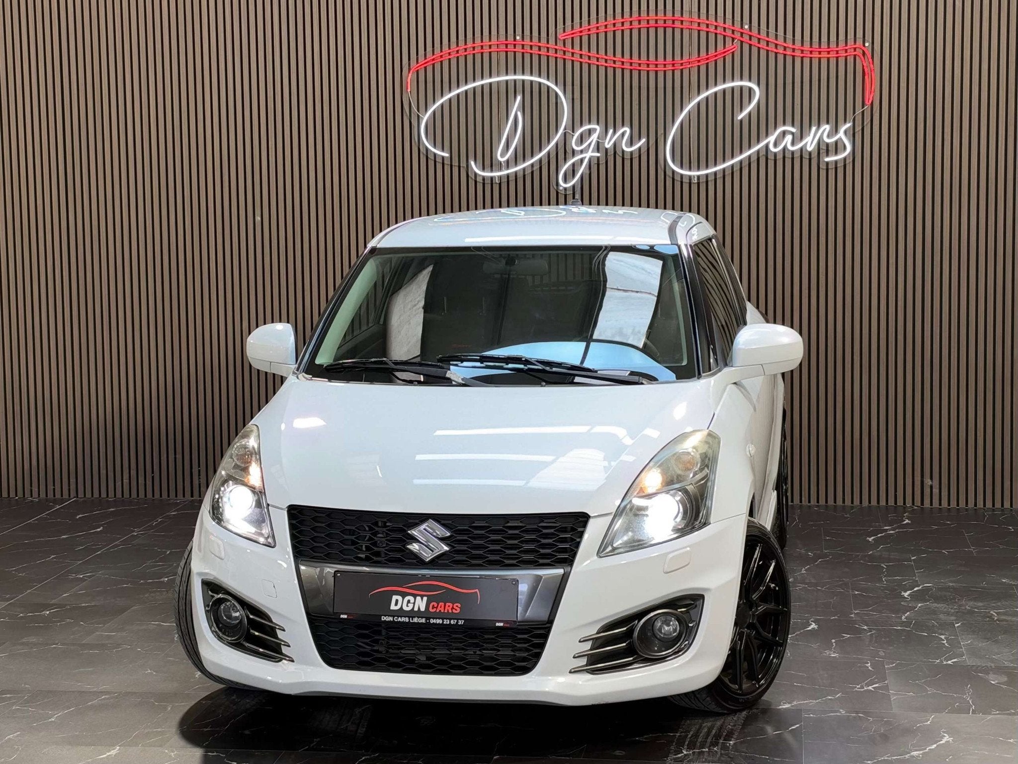 Suzuki Swift Swift Sport 1.6i (bj 2015), Auto's, 100 kW, Stof, Gebruikt, Zwart