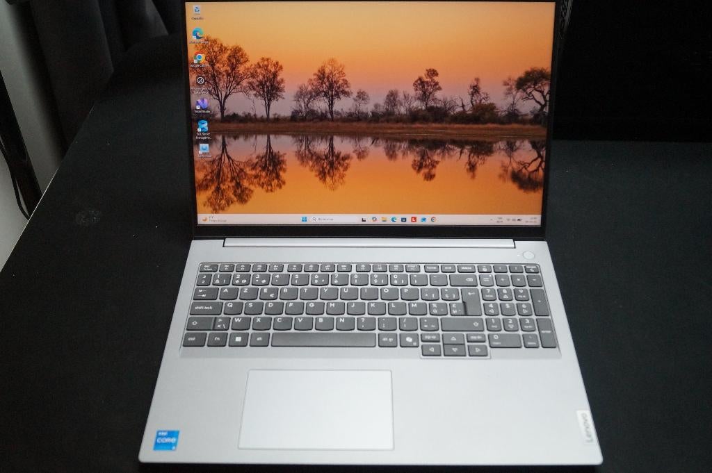 LENOVO ThinkBook 16 G8 IRL (sous garantie), Informatique & Logiciels, Ordinateurs portables Windows, Comme neuf, 16 pouces, SSD