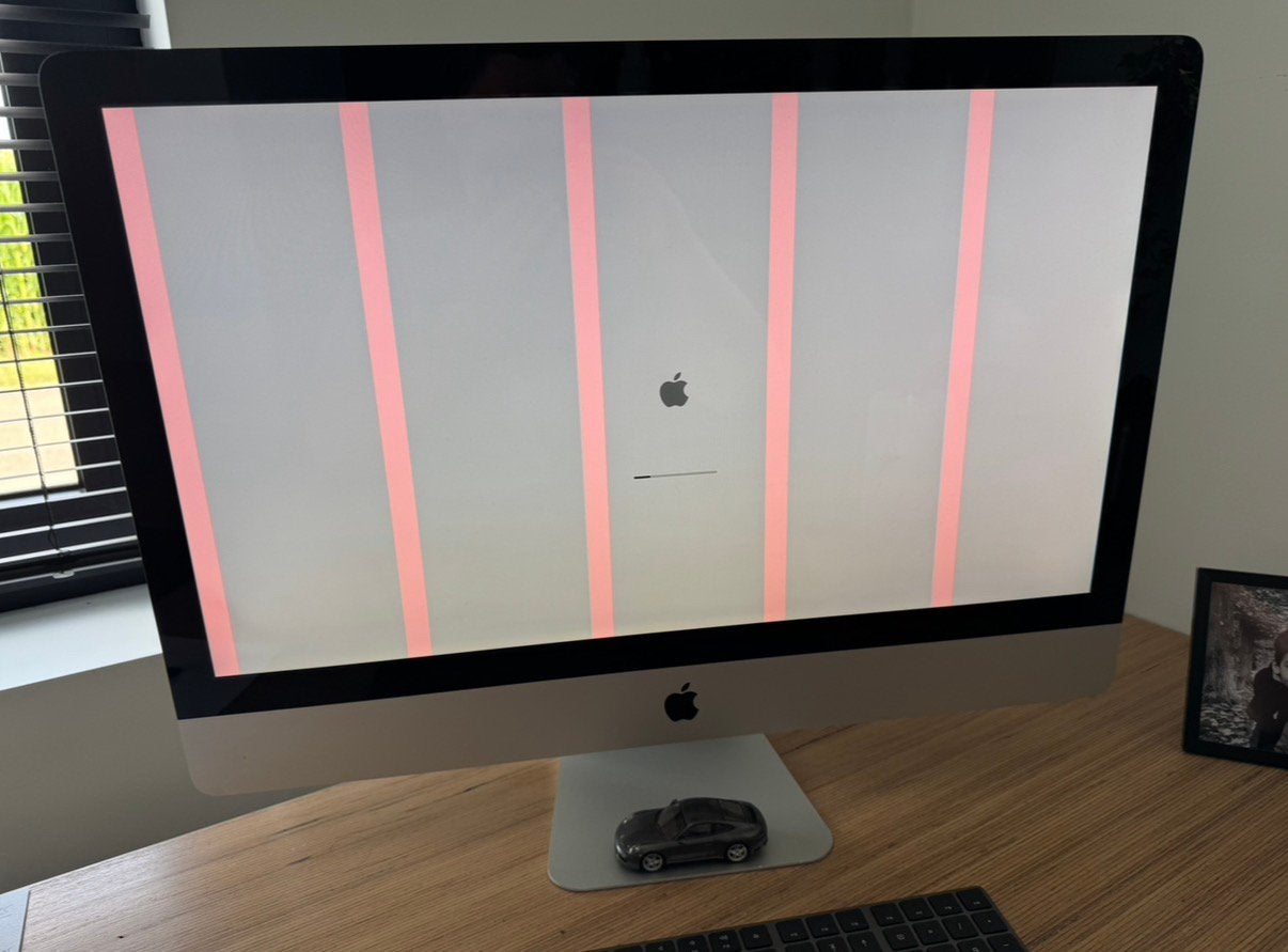 iMac 27 mi-2011 i7 32Go !!! POUR PIECES !!!, Computers en Software, Ophalen, 32 GB, IMac, Niet werkend