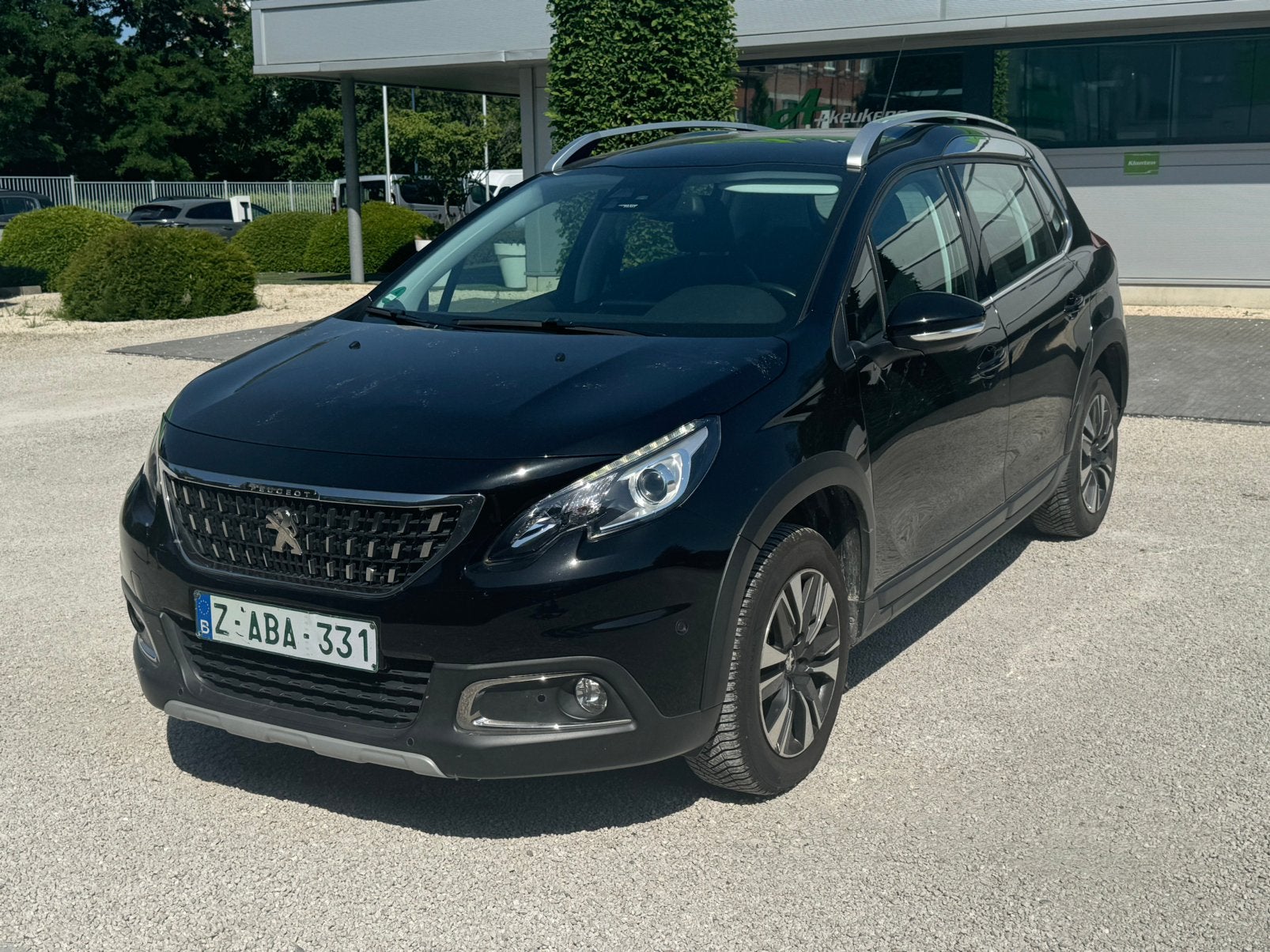 Peugeot 2008 , 1.2essence ,automatique,112.000 km , 10.2017., Achat, Euro 6, Entreprise, Noir