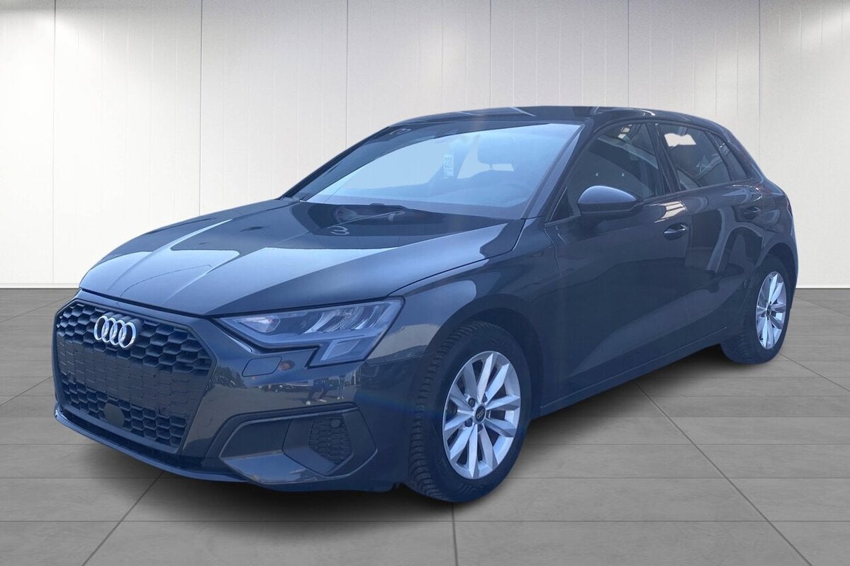 Audi A3 SPORTBACK 110 PK Navi Adapt. Cruise, Autos, Audi, 0 kg, Argent ou Gris, Achat, Euro 6