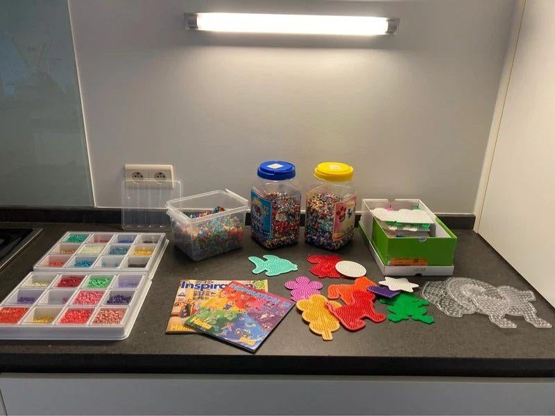 Hama strijkparels met figuren, Ophalen of Verzenden, Gebruikt, Knutselwerk