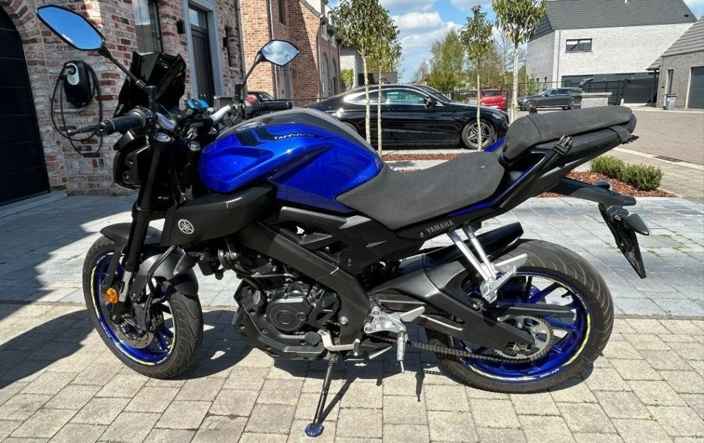 mt 125, Particulier