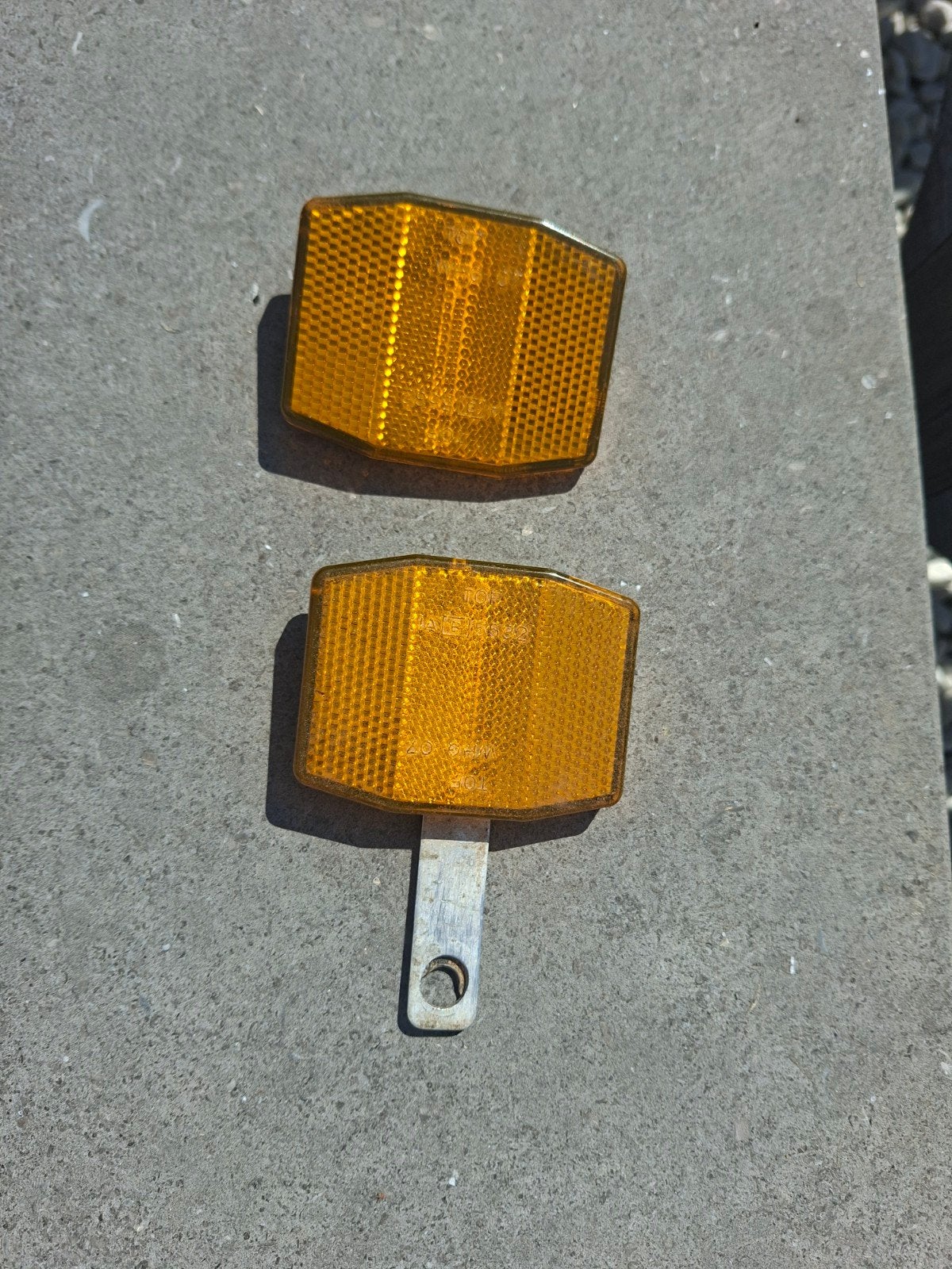 Réflecteur Honda Camino, Enlèvement ou Envoi, Utilisé, Autres types, Honda Camino