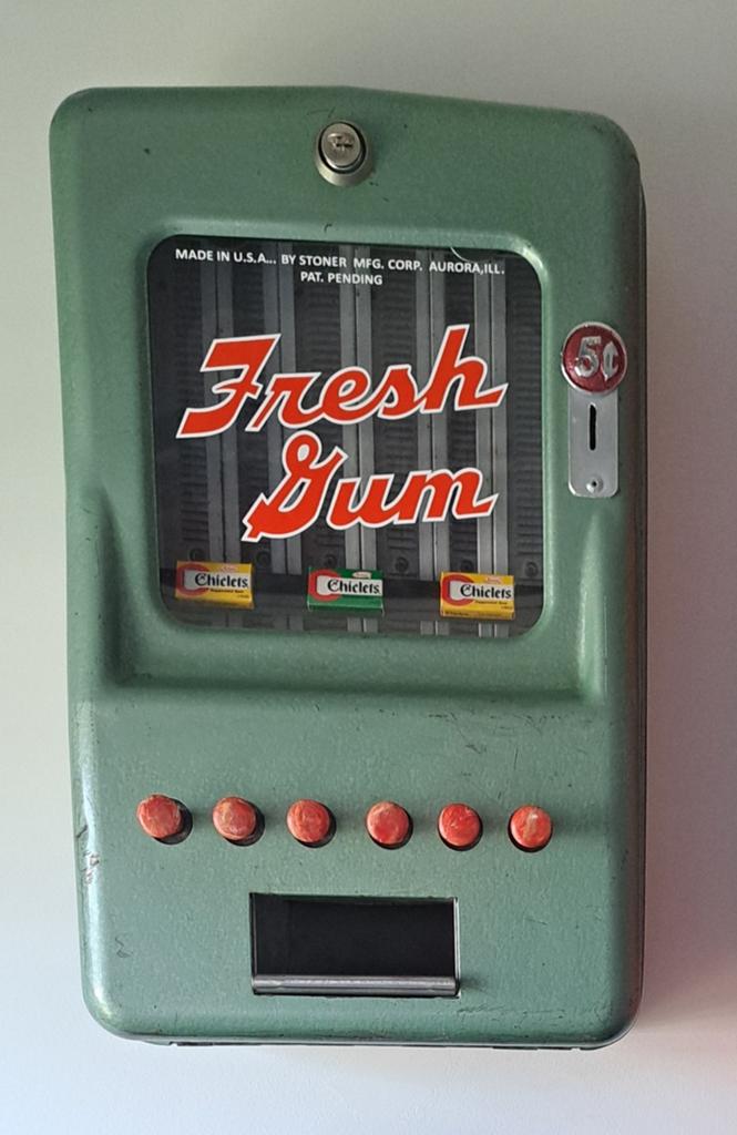 Stoner fresh gum vendor wandautomaat, Verzamelen, Automaten | Overige, Ophalen of Verzenden