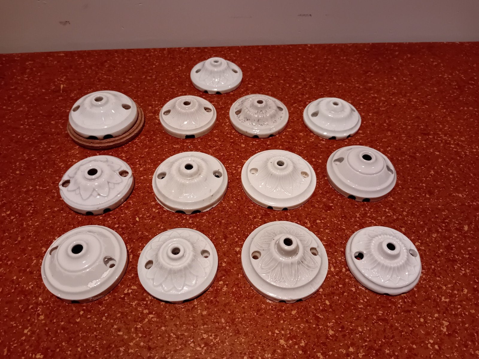 rosaces de plafond en porcelaine, lampe ancienne, Enlèvement ou Envoi