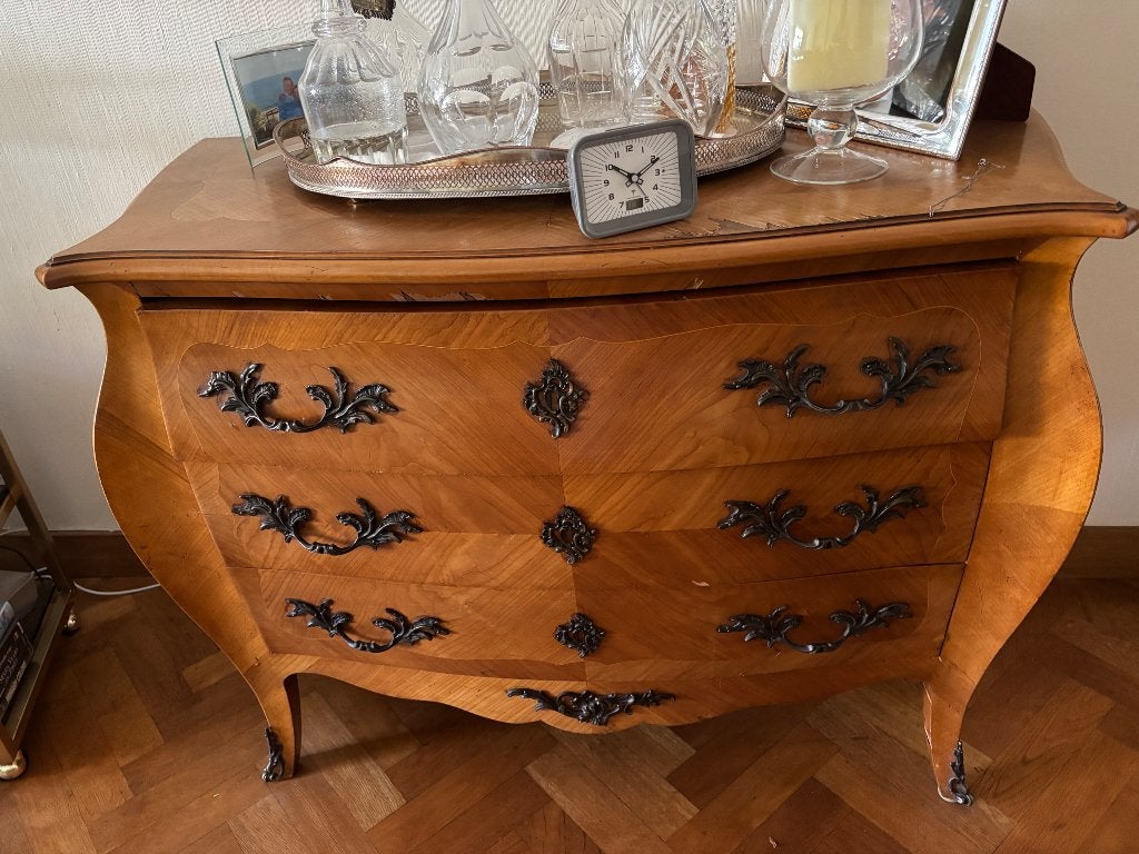 Commode, Antiquités & Art, Enlèvement