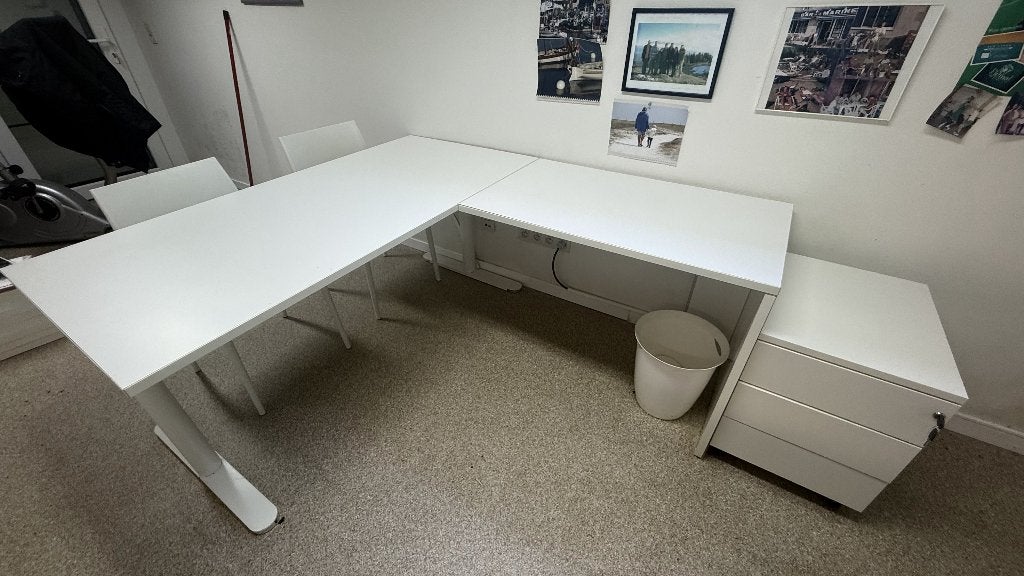 Ensemble bureau d'angle complet  - Parfait état - ESNEUX, Maison & Meubles, 160 cm, 180 cm, Comme neuf, Démontable