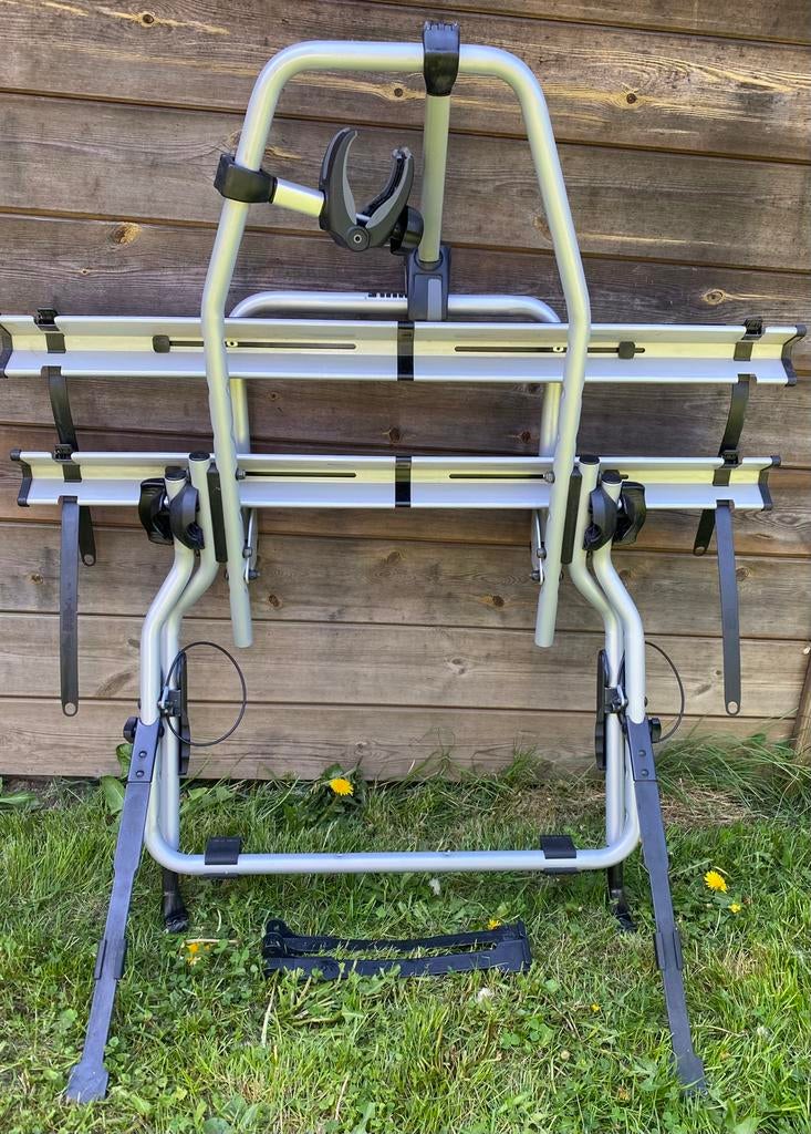 Thule 9105 fietsendrager (incl. adapters 9115), Ophalen, 2 fietsen, Zo goed als nieuw