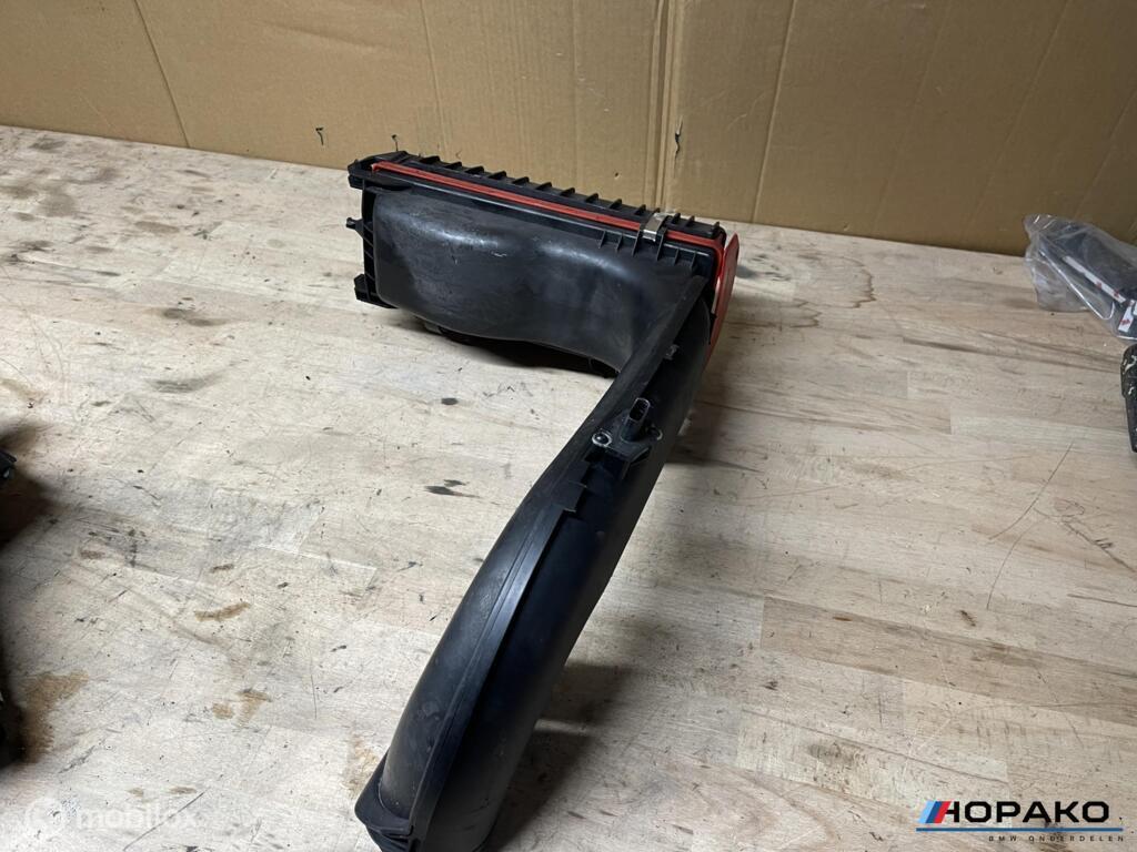 Luchtfilterbak BMW 3 serie F30 F31 325d 330d | 13718507565, Enlèvement ou Envoi, Einsteinlaan 5 rijswijk, Bmw, Utilisé