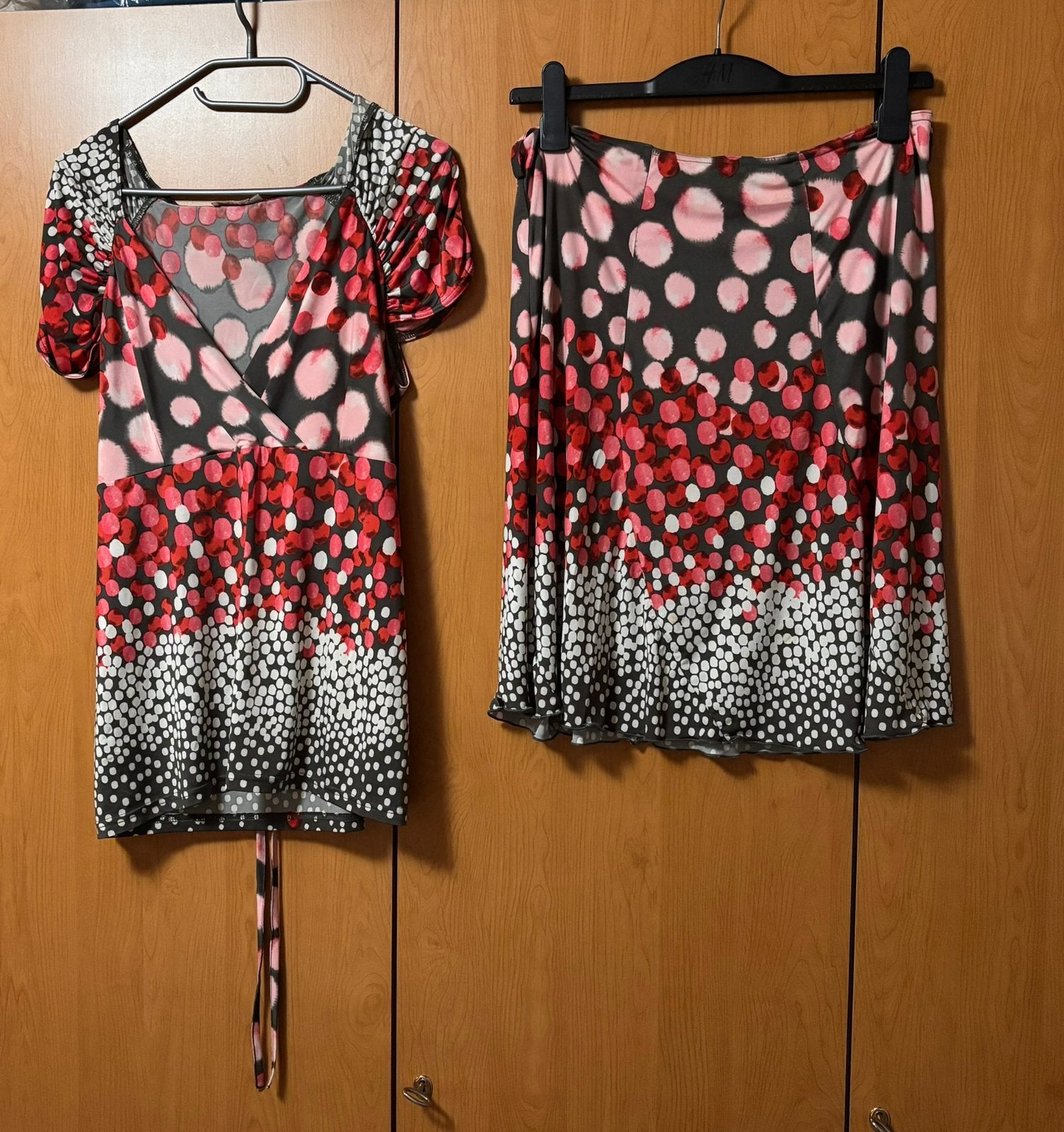 Ensemble Jacqueline Riu - Neuf, jamais porté - T 42, Kleding | Dames, Maat 42/44 (L), Nieuw, Ophalen of Verzenden, Knielengte