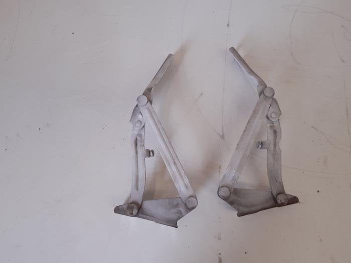 Kit charnières d'un Mercedes Sprinter, 3 mois de garantie, Utilisé, -, -