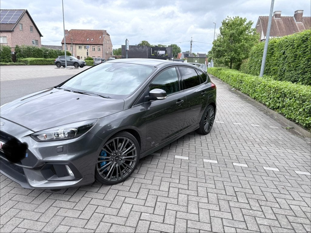 Ford focus RS, Auto's, Ford, Focus, Euro 6, 4 cilinders, Dealer onderhouden